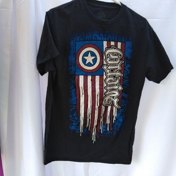 Captain America t-shirt - Picture 1 of 2